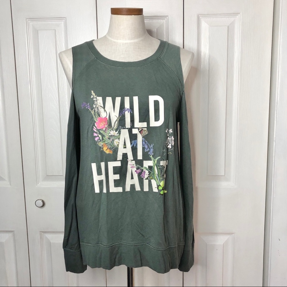NWT Express cold shoulder ‘wild at heart’ top